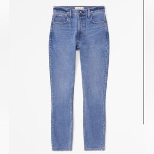 Abercrombie and Fitch: High Rise Skinny Jean
